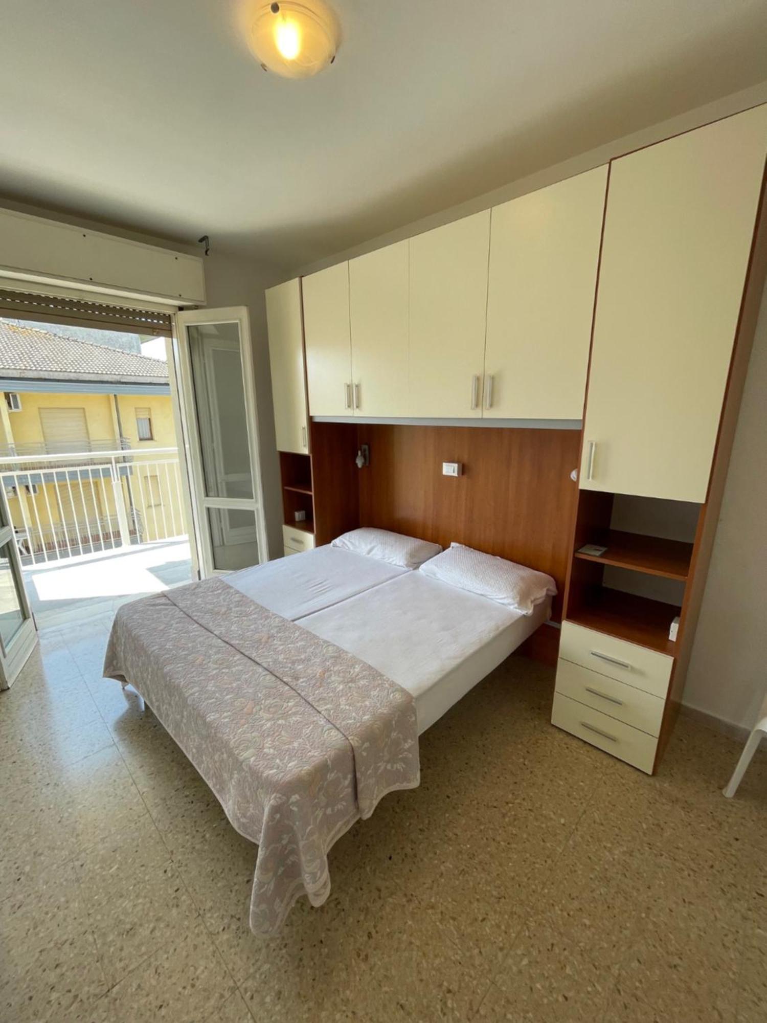 Vania Bibione Buitenkant foto