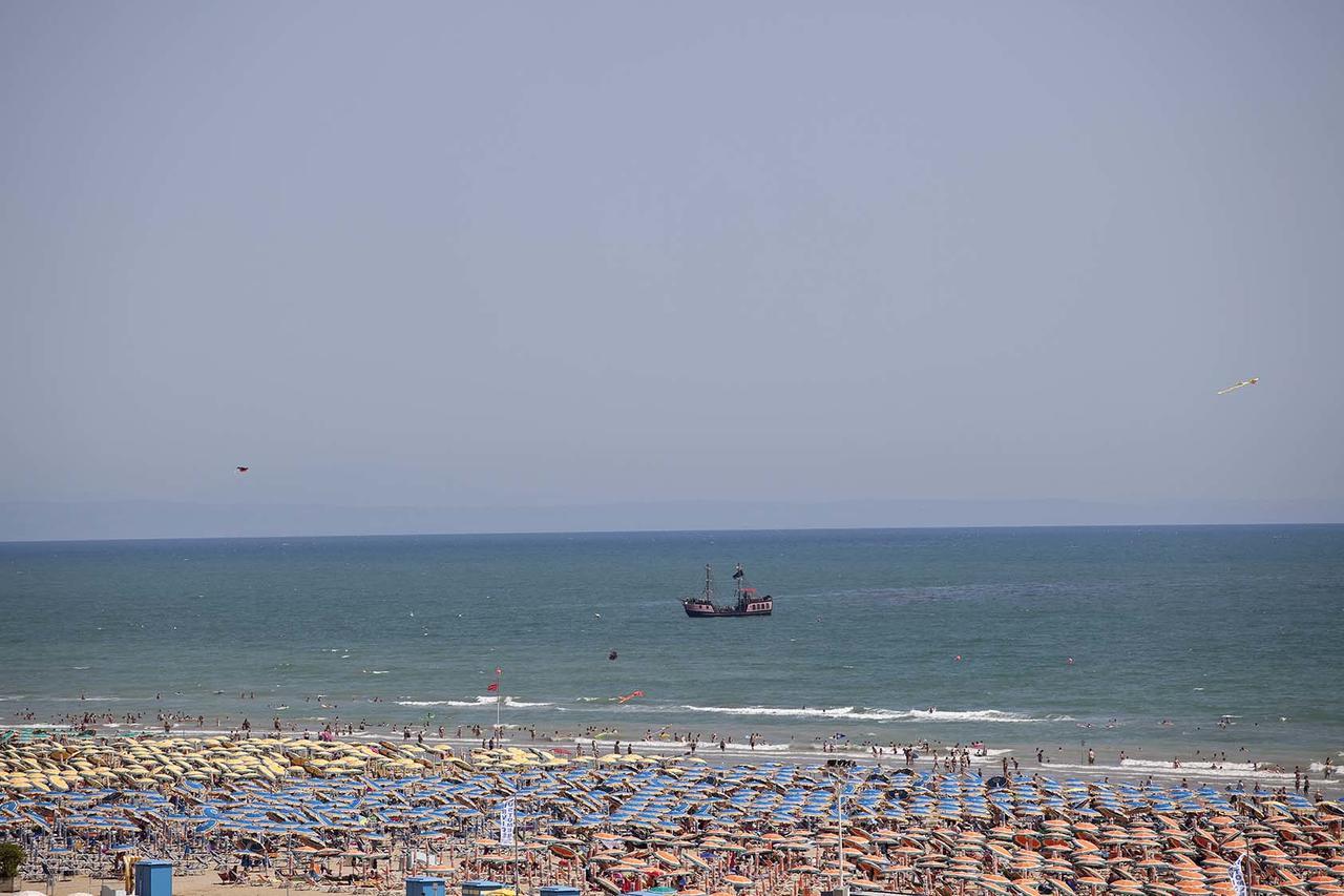 Vania Bibione Buitenkant foto