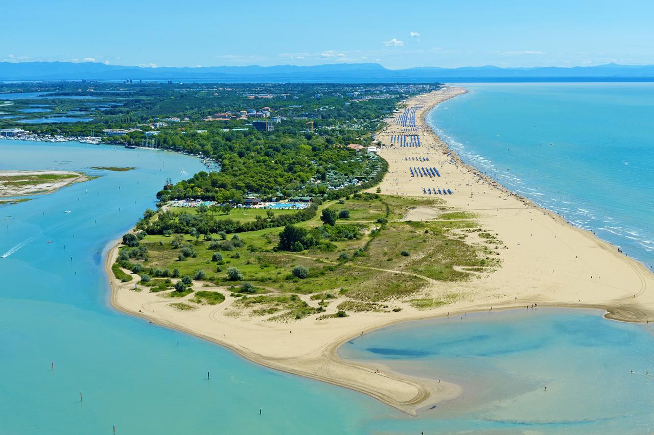 Vania Bibione Buitenkant foto