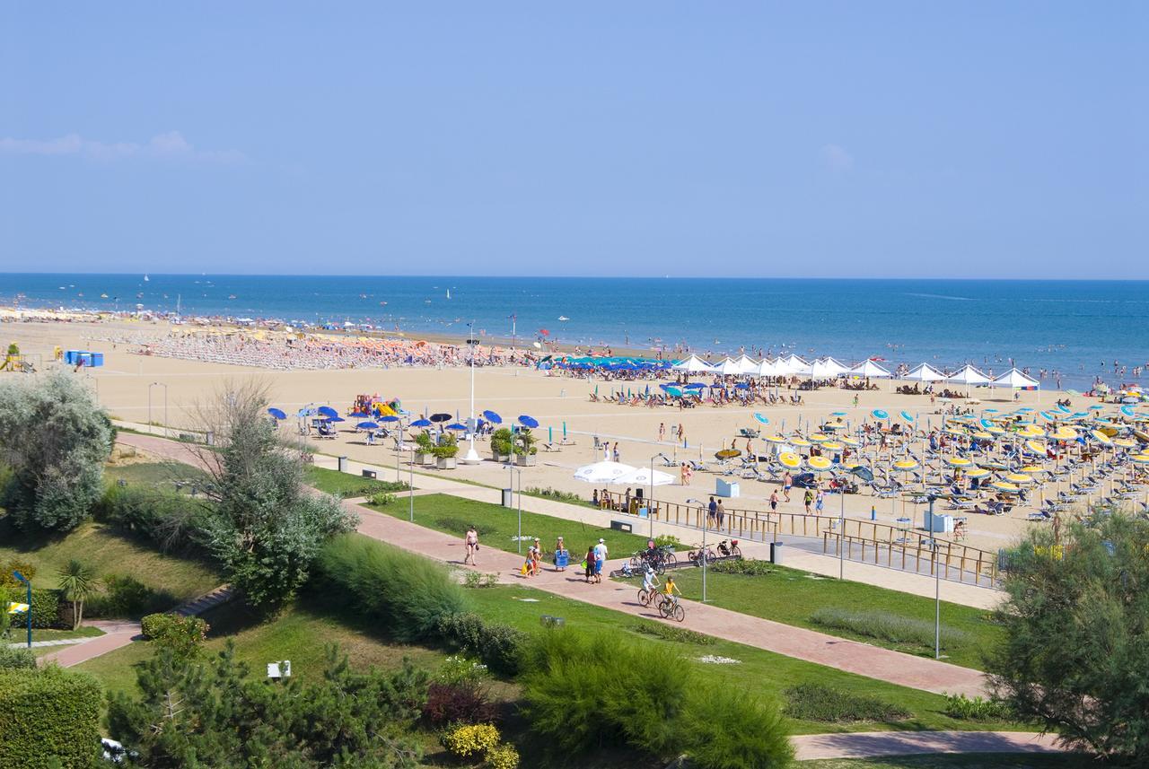 Vania Bibione Buitenkant foto